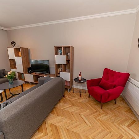 City Center De Lux Apartment Bar Kültér fotó