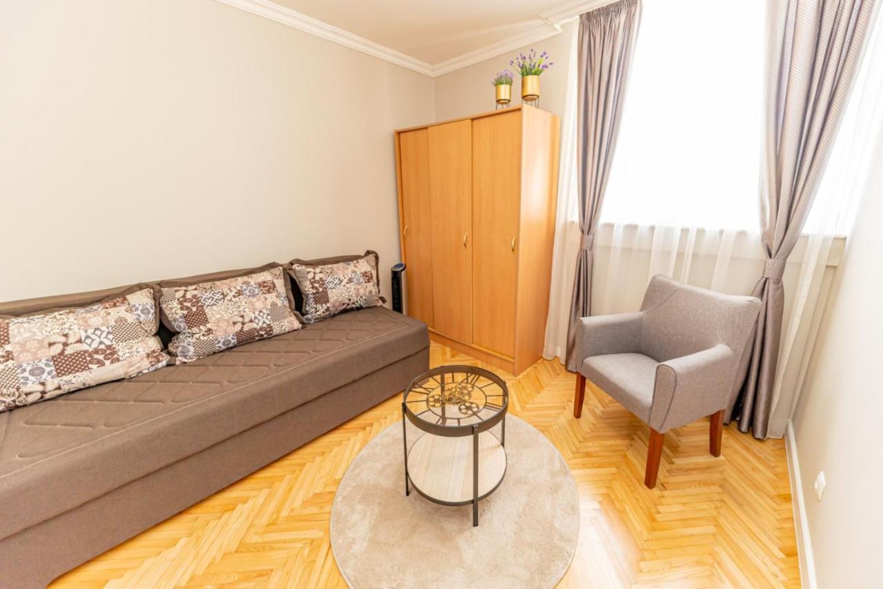 City Center De Lux Apartment Bar Kültér fotó