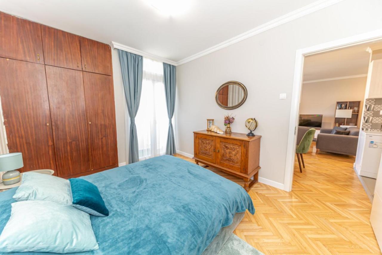 City Center De Lux Apartment Bar Kültér fotó