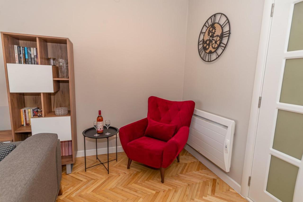 City Center De Lux Apartment Bar Kültér fotó