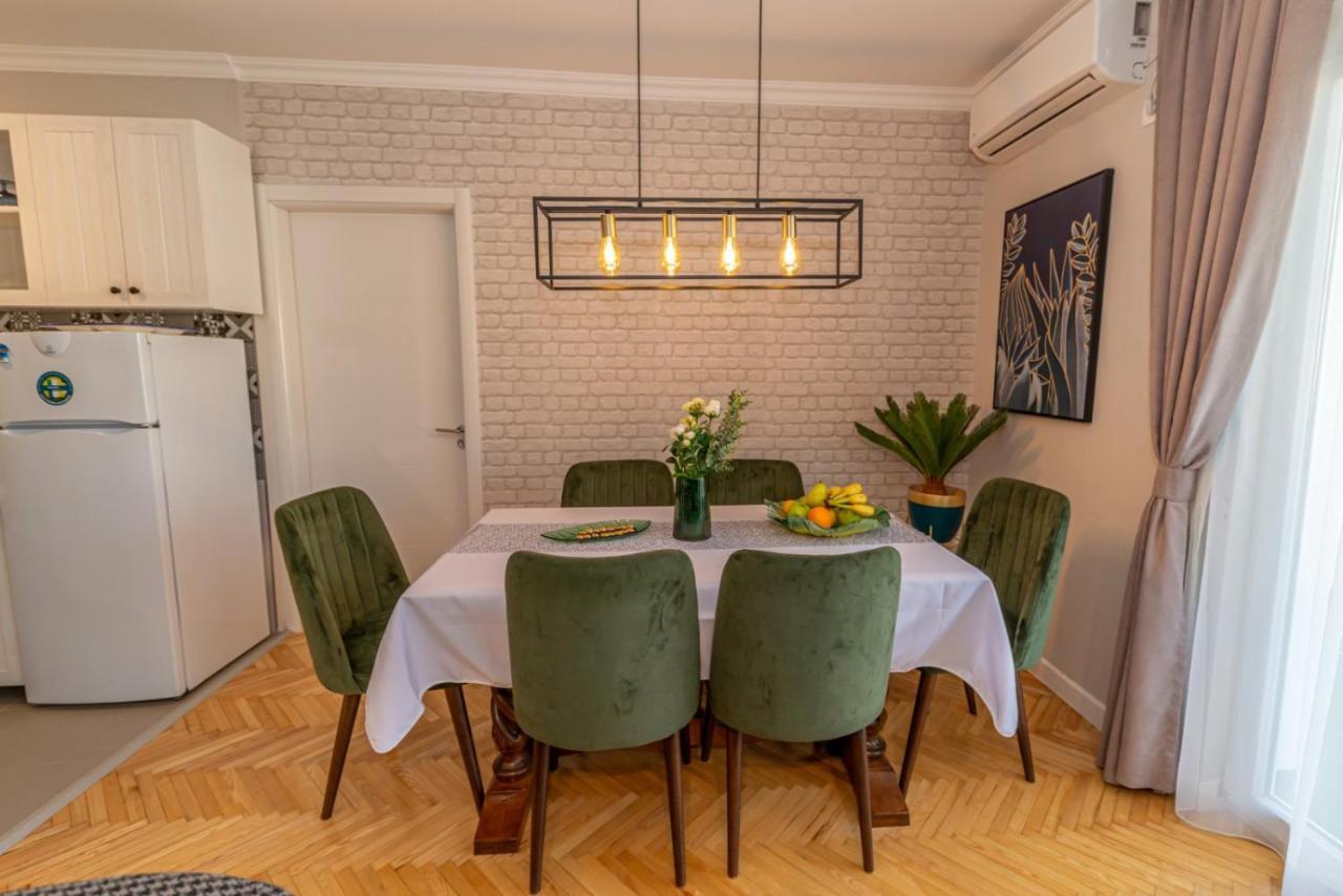 City Center De Lux Apartment Bar Kültér fotó