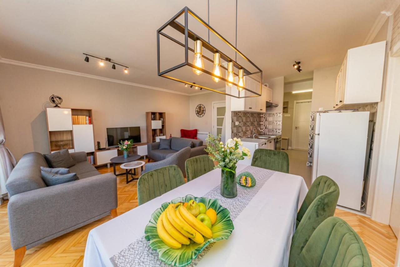 City Center De Lux Apartment Bar Kültér fotó